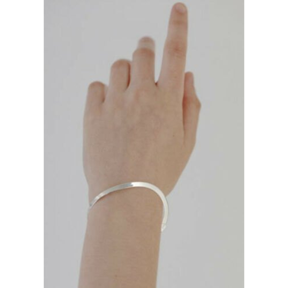 Loren Steward Herringbone Bracelet 1/8” w Sterling Solver Italy 7”